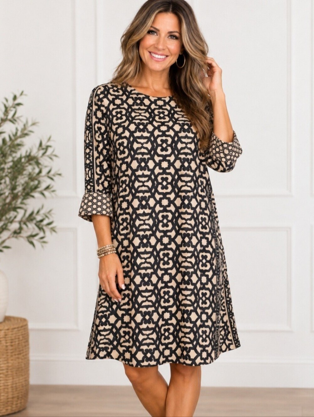 Gretchen Scott Dress Large Black Tan Geometric Print Stretch 3/4 Sleeve Shift